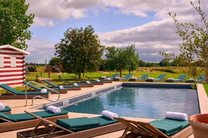 Relax in the English countryside