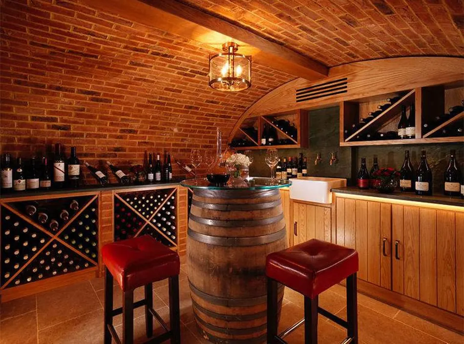 Offering private dining and wine tastings