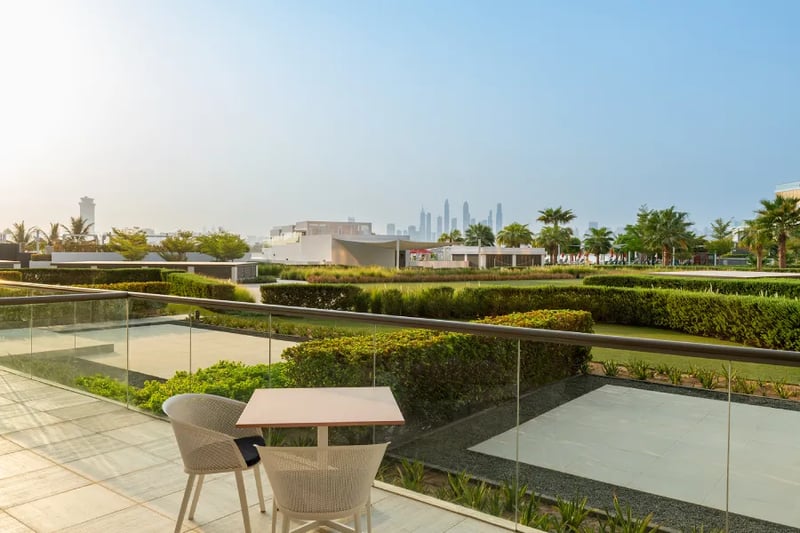 Th8 Palm Dubai Beach Resort, Vignette Collection, Dubai