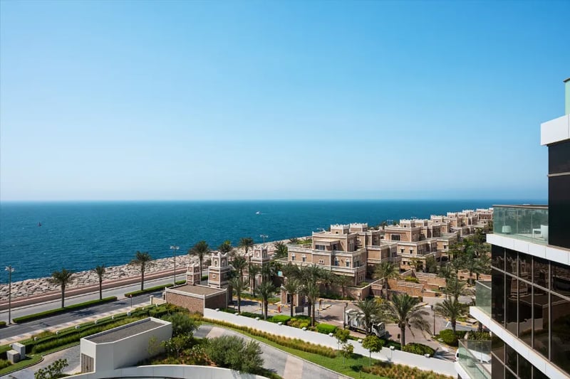Th8 Palm Dubai Beach Resort, Vignette Collection, Dubai