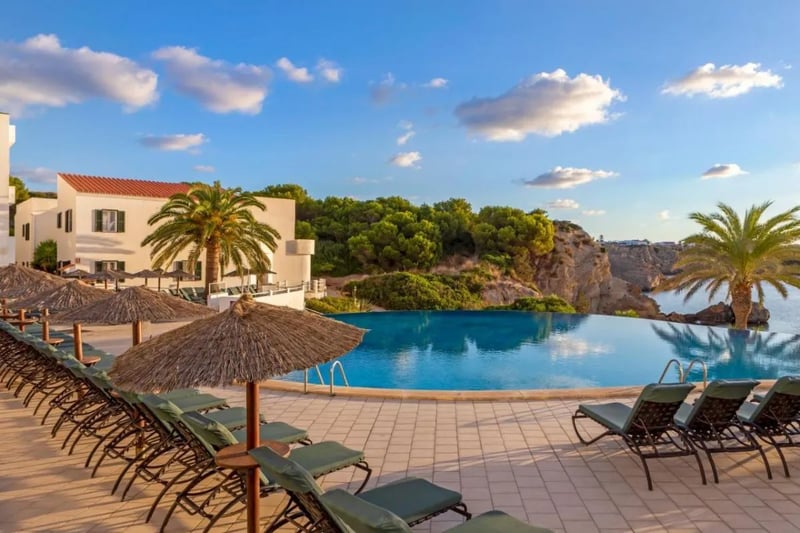 White Sands Beach Club, Menorca