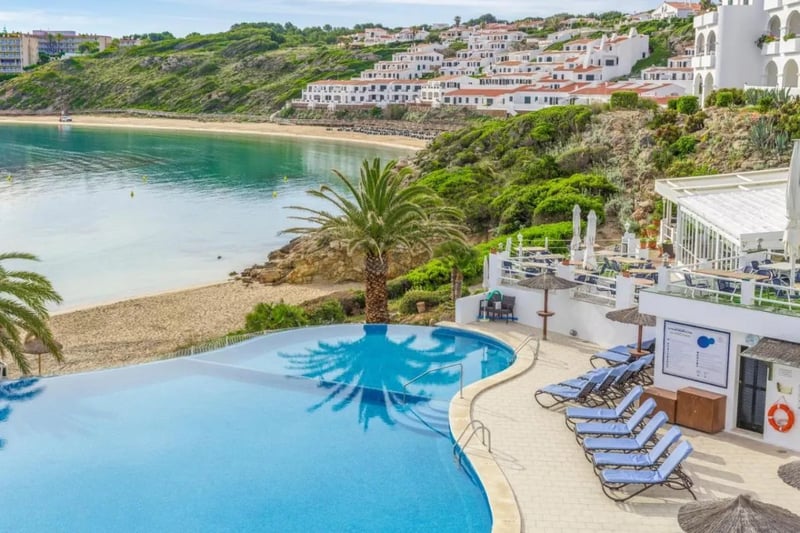 White Sands Beach Club, Menorca
