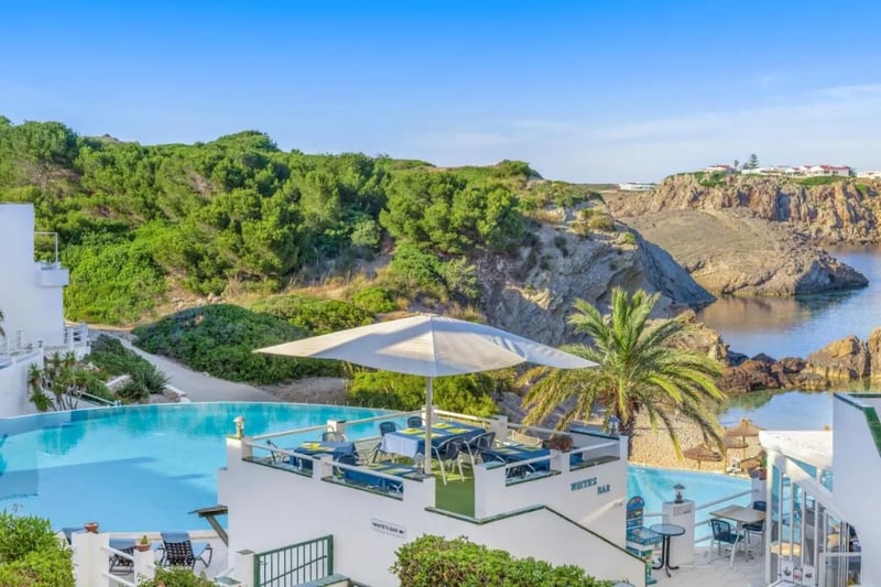 White Sands Beach Club, Menorca