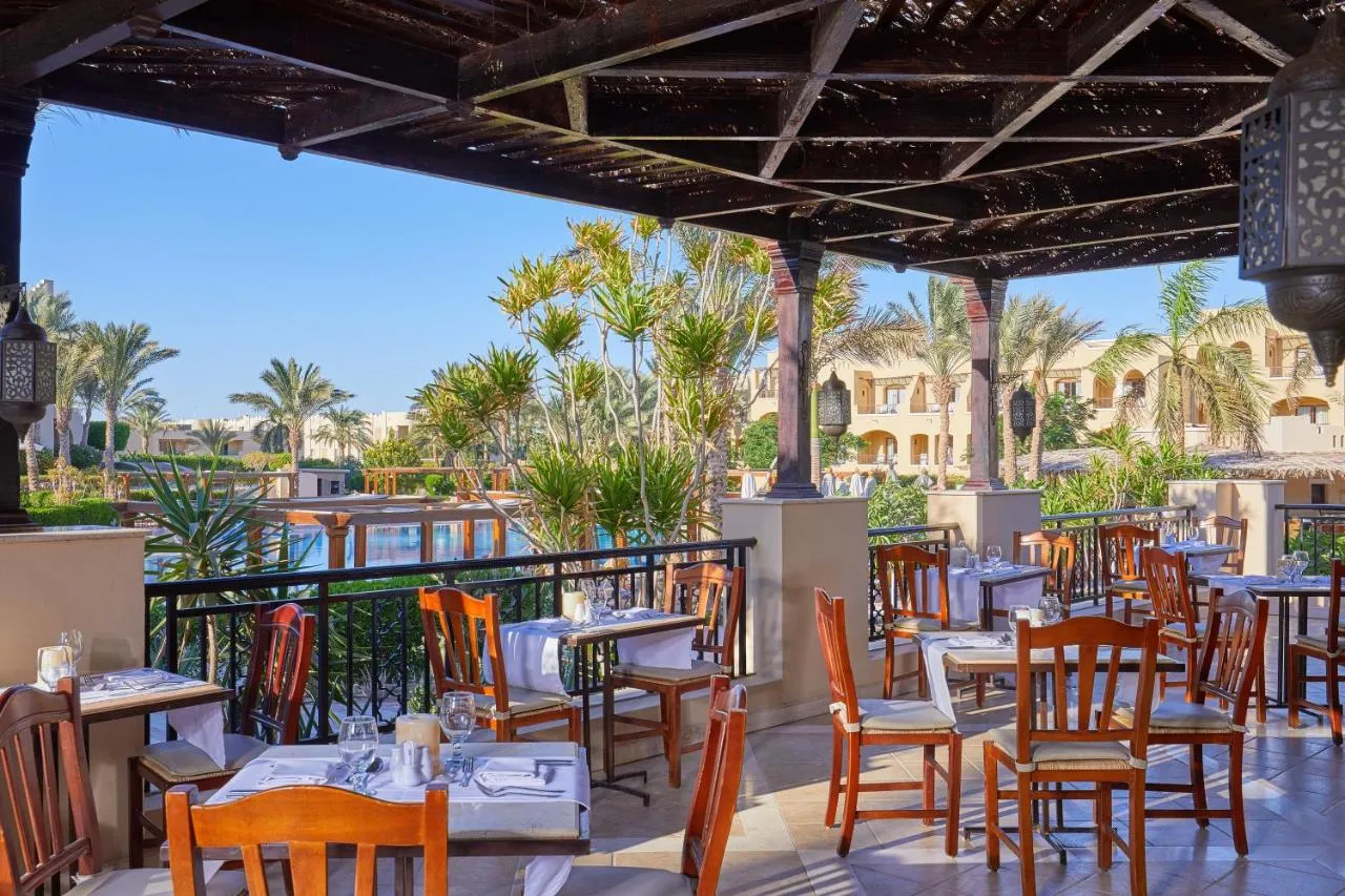 Enjoy relaxed poolside dining