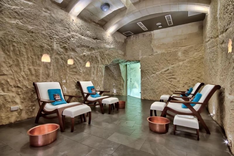 Lounge throughout the spa facilities