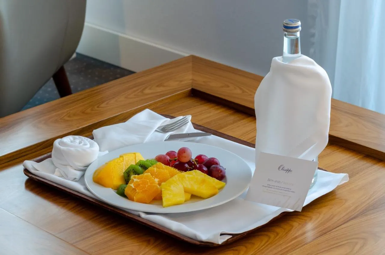 Fresh fruit and juices every morning