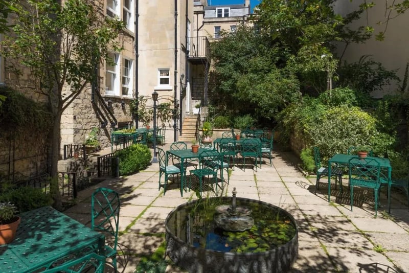 Dukes Bath, Bath