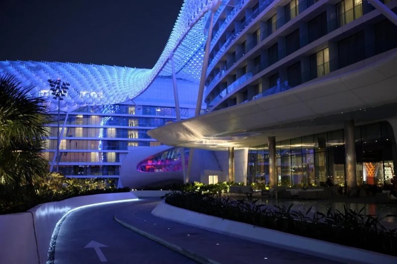 W Abu Dhabi   Yas Island, Abu Dhabi