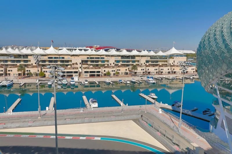 W Abu Dhabi   Yas Island, Abu Dhabi
