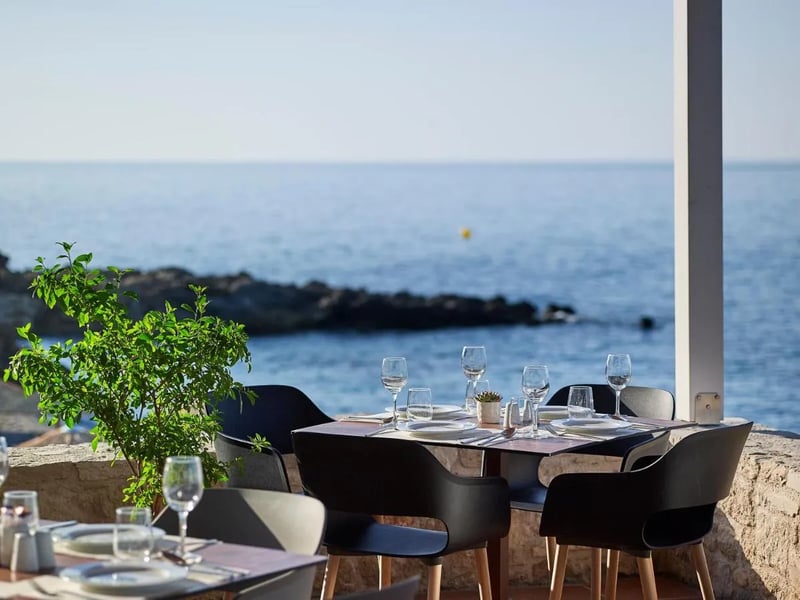 Enjoy a delicious buffet meal