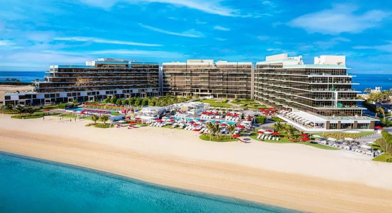 Th8 Palm Dubai Beach Resort, Vignette Collection, Dubai