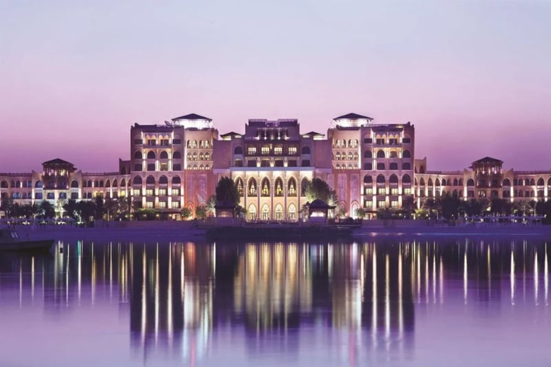 Shangri La Qaryat Al Beri, Abu Dhabi