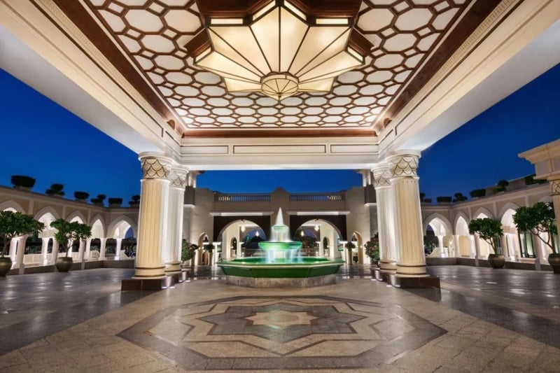 Shangri La Qaryat Al Beri, Abu Dhabi