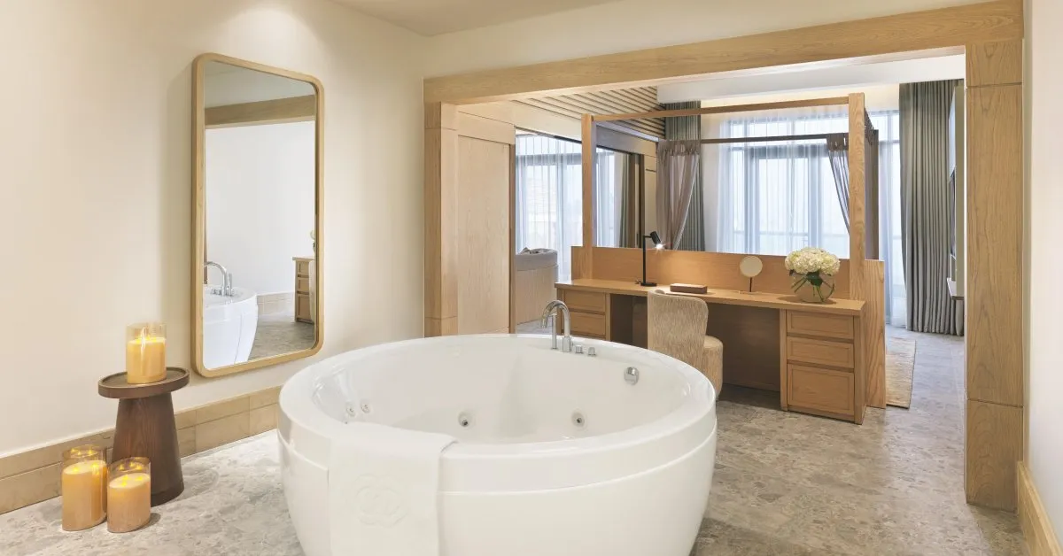 Signature Palm Suite Resort View @ Sofitel Dubai The Palm Resort and Spa