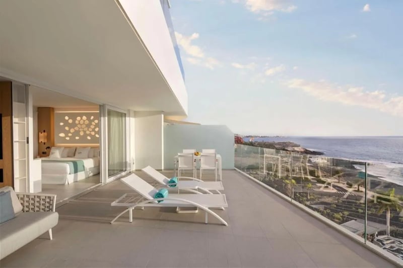 Deluxe Suite One Bedroom @ Royal Hideaway Corales Suites