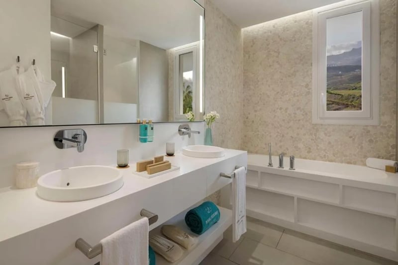 Deluxe Suite Two Bedrooms @ Royal Hideaway Corales Suites