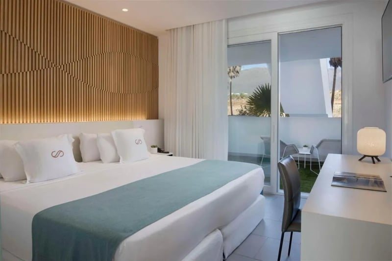 Deluxe Suite Two Bedrooms With Pool @ Royal Hideaway Corales Suites