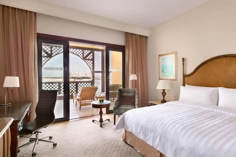 Horizon Club Deluxe Room with Lounge Access  @ Shangri La Qaryat Al Beri