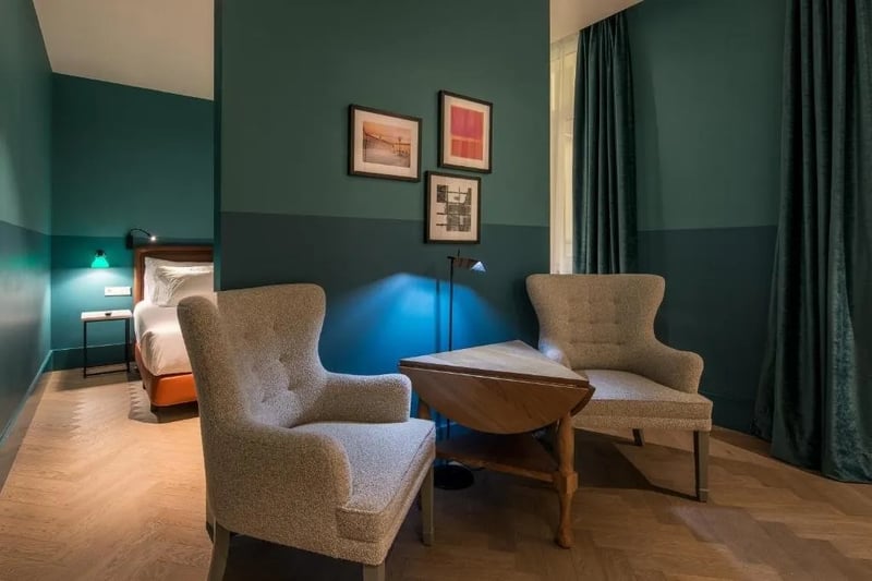 JUNIOR SUITE TRIPLE 2 1 @ Vincci The Mint