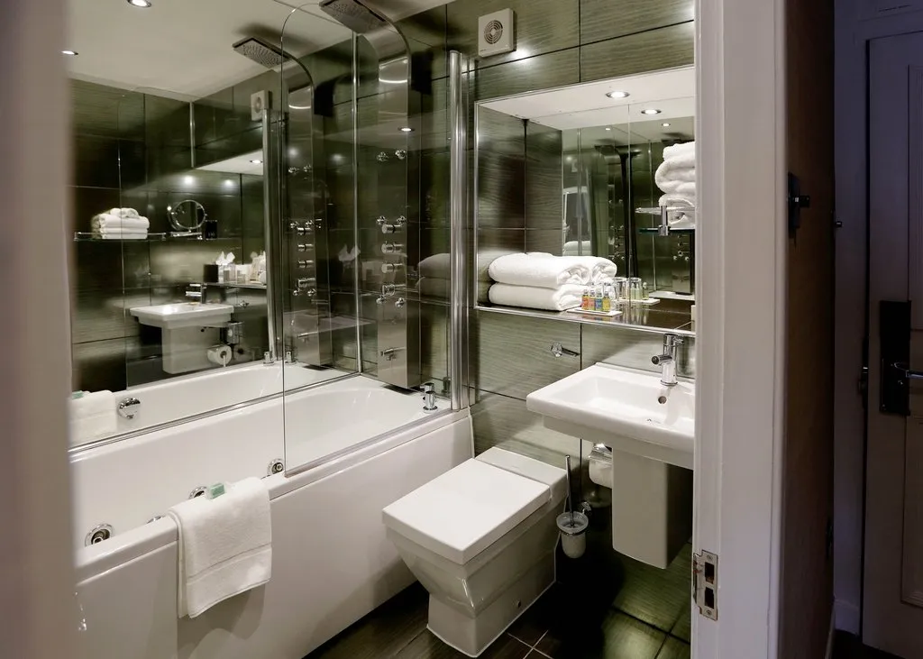 Townhouse Grand @ Nira Caledonia