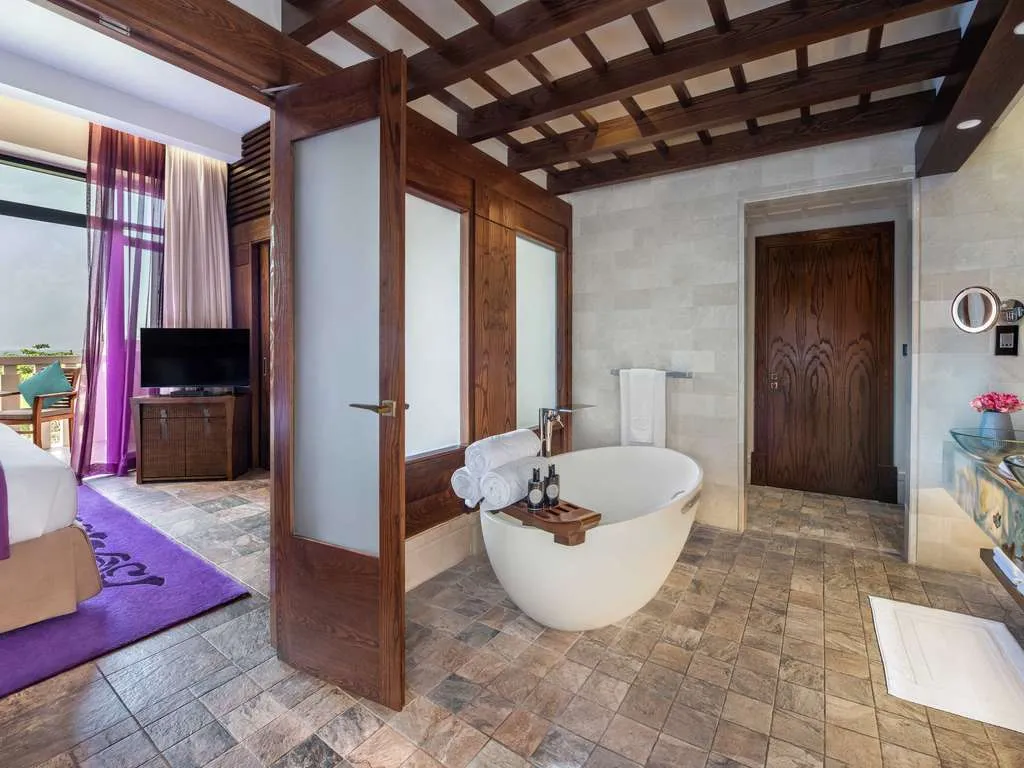 Junior Suite Sea View  Club Access  1 King Size Bed  Sofabed  Private Balcony @ Sofitel Dubai The Palm