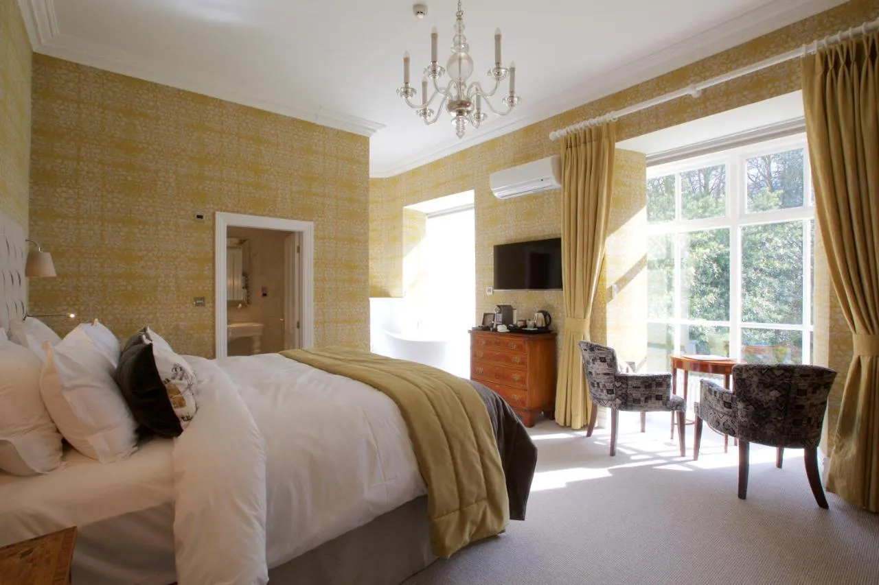 Lake View Double @ Storrs Hall Hotel