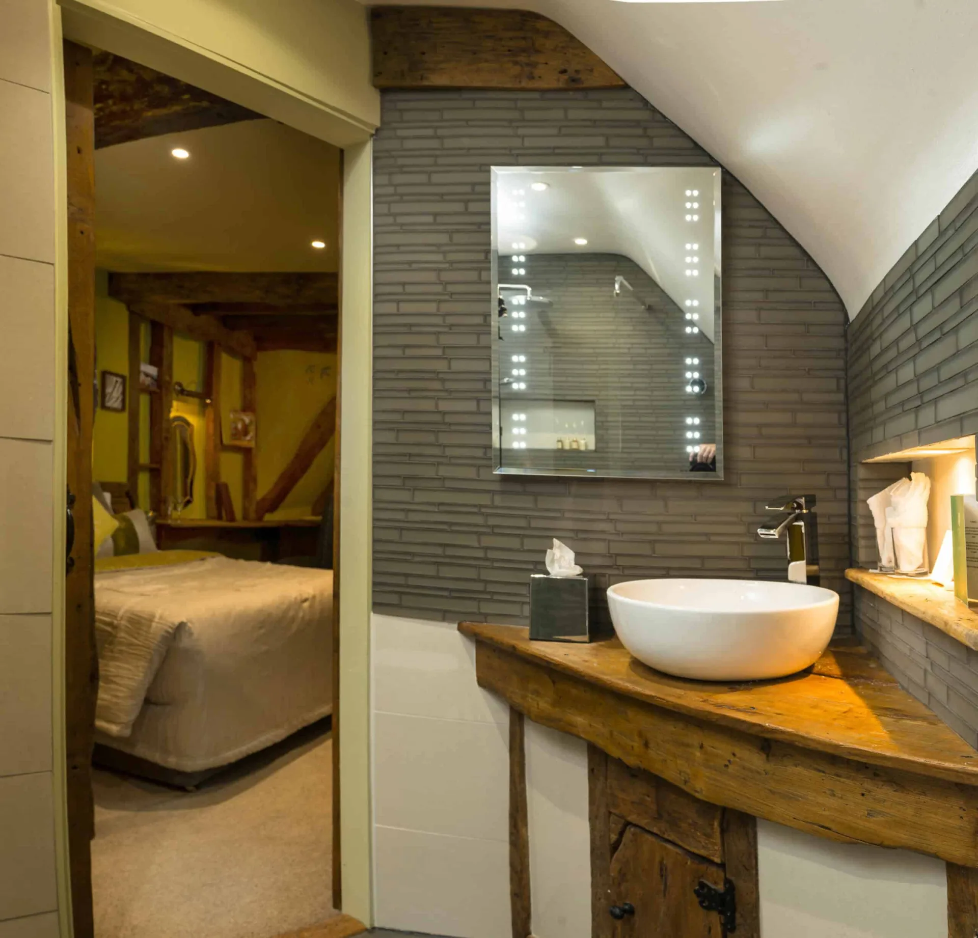 Deluxe Double @ Hatherley Manor Hotel
