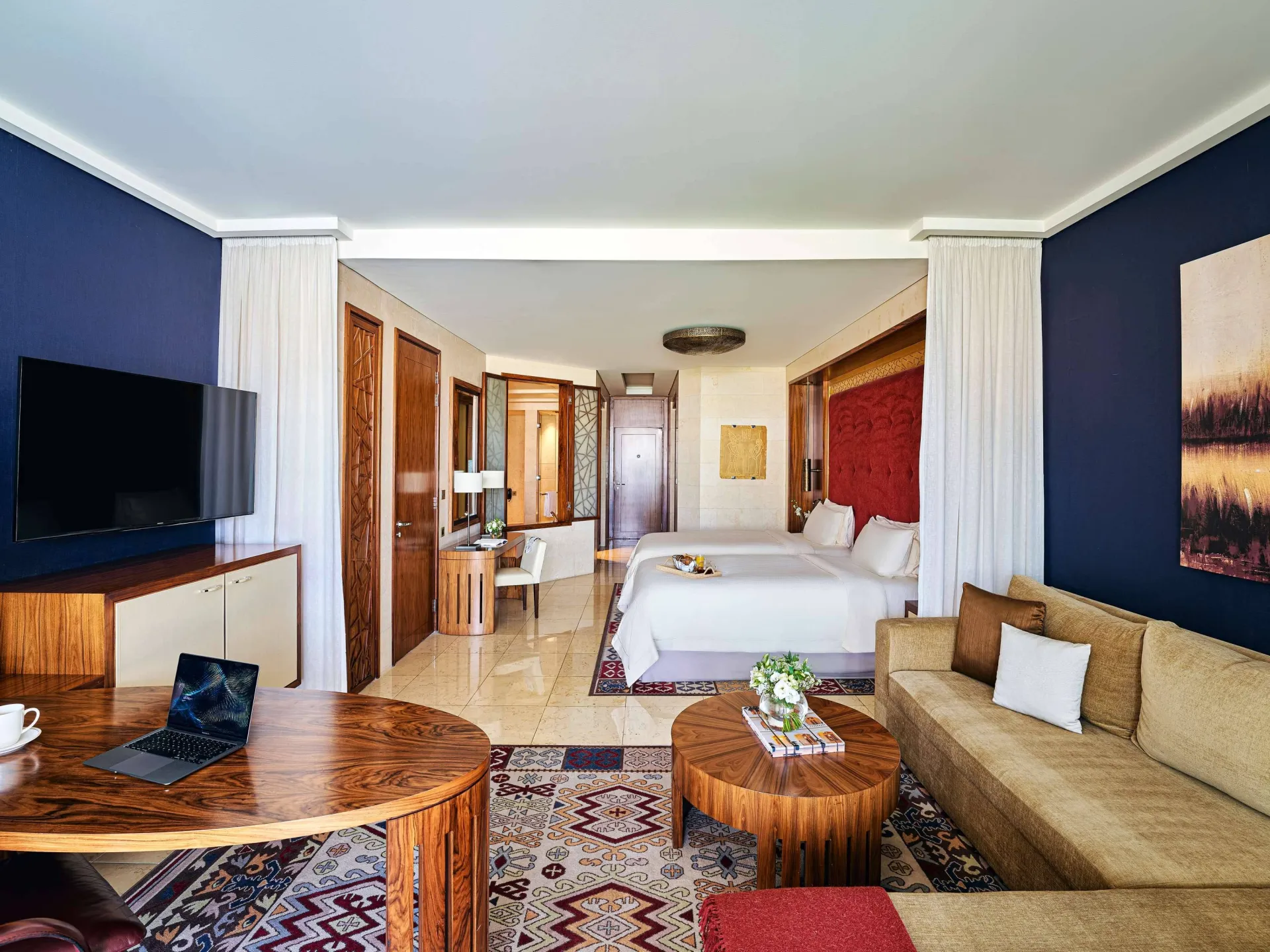 Raffles Club Twin Beds @ Raffles Dubai