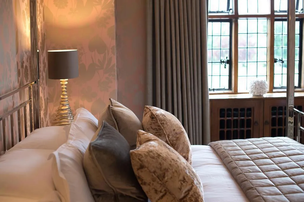 Luxury Suite @ Hogarths Stone Manor