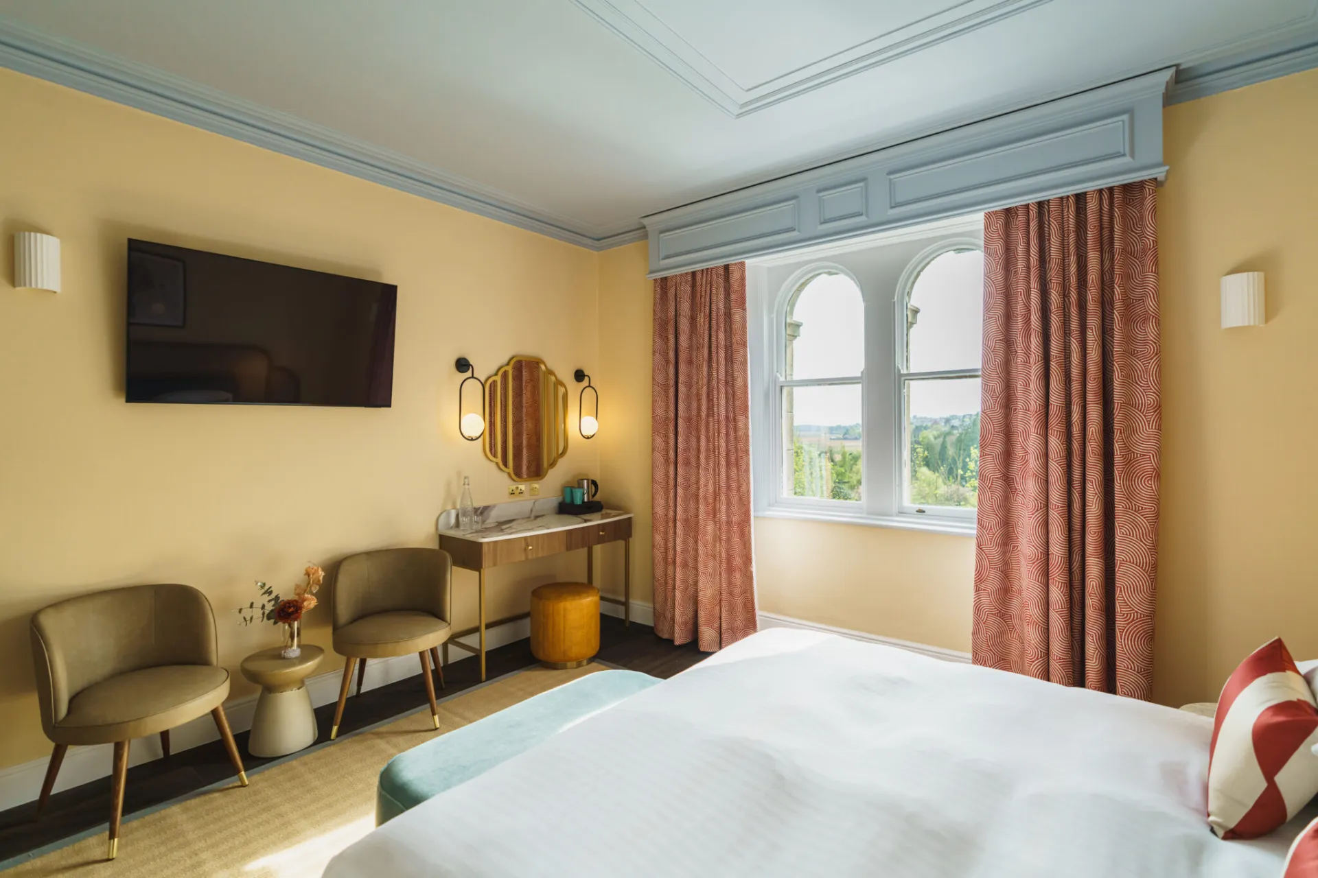 Front facing Double or Twin Room  @ Grange Hotel