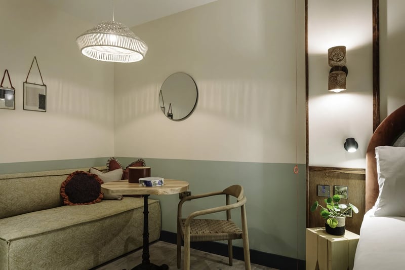 Bedoom   1 King Bed   Windowless @ room2 Belfast