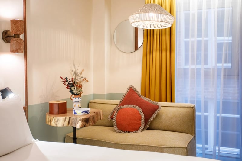 Bedroom   1 King Bed @ room2 Belfast