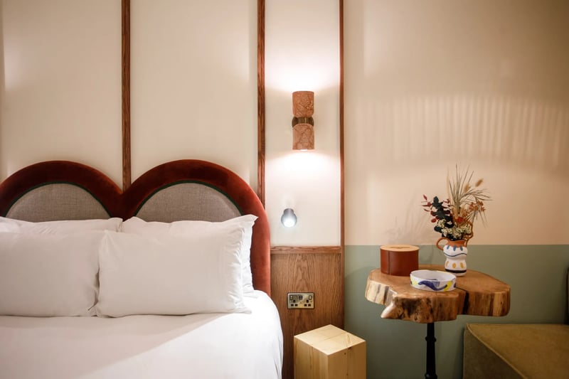 Bedroom   1 King Bed @ room2 Belfast