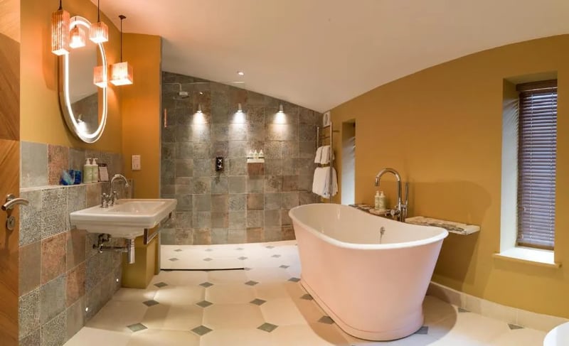 Spa Suite @ Homewood Hotel and Spa