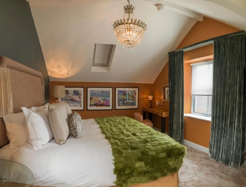 Junior Suite @ Homewood Hotel and Spa