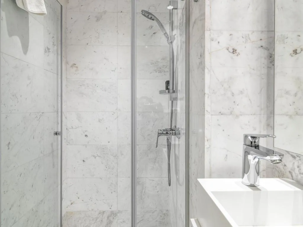 Two Bedroom Luxury Apartment 1W @ The Tower at St Raphael Resort