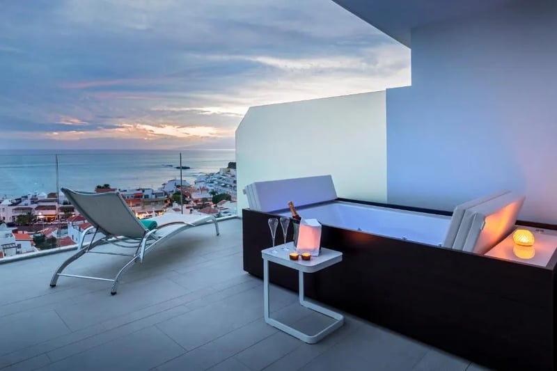 Suite Junior sea view with hot tub @ Royal Hideaway Corales Beach   Adults Only