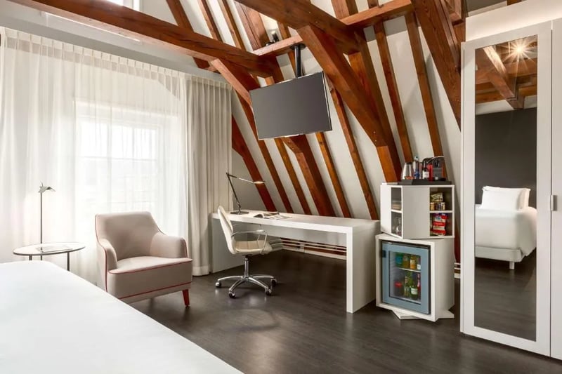 Premium Room with View @ NH Collection Amsterdam Barbizon Palace