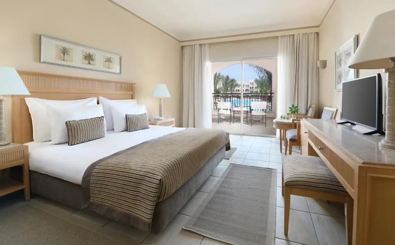 Junior Suite @ JAZ Makadi Star  amp  Spa