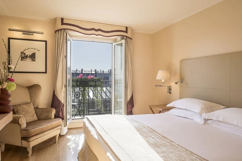 Deluxe Double with balcony @ Castille Paris   Starhotels Collezione