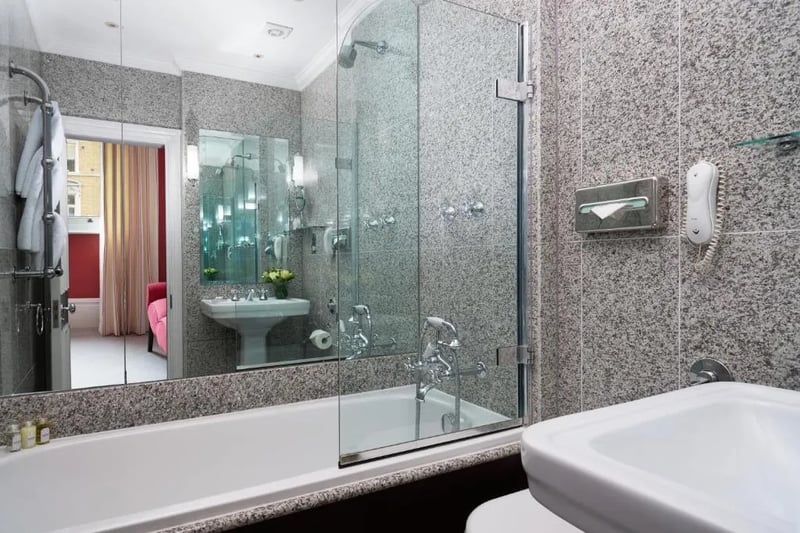 Executive Double Room @ The Pelham   Starhotels Collezione