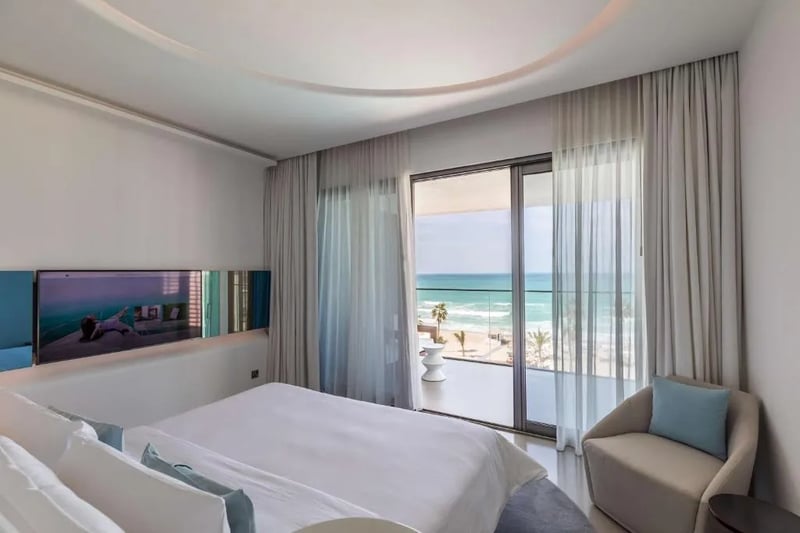 Signature Suite Sea View @ Nikki Beach Resort and Spa Dubai
