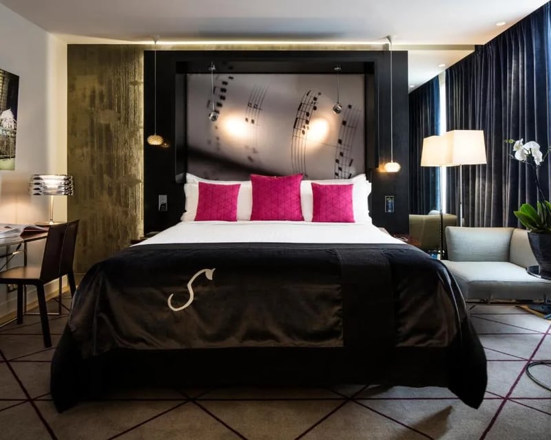 Deluxe Room  @ H tel De Sers Champs Elys es Paris