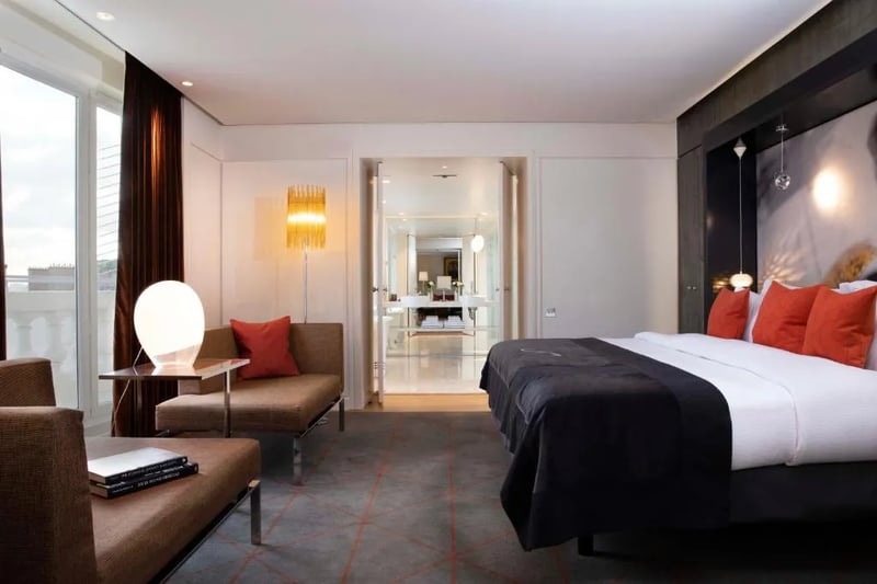Eiffel Suite  @ H tel De Sers Champs Elys es Paris