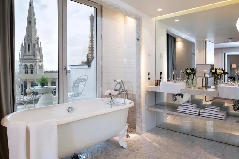 Eiffel Suite  @ H tel De Sers Champs Elys es Paris