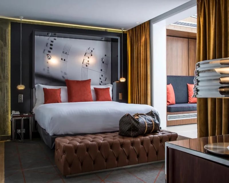 Prestige Room  @ H tel De Sers Champs Elys es Paris