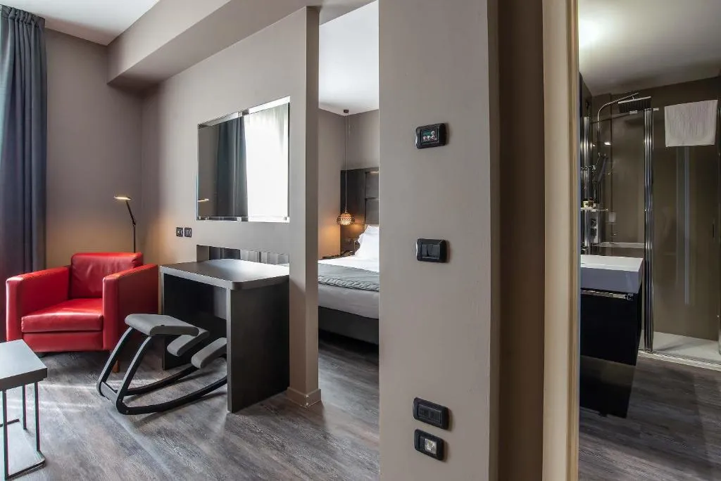 JUNIOR SUITE @ Maranello Palace