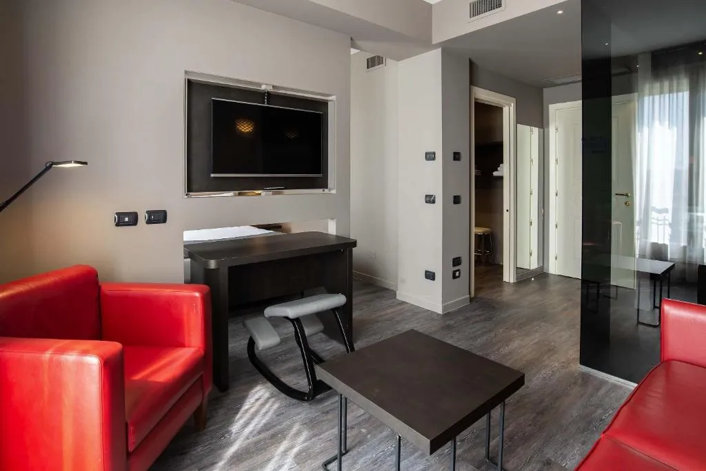 JUNIOR SUITE @ Maranello Palace