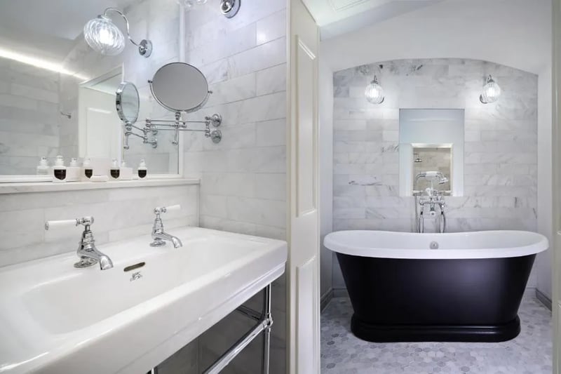 Hideaway Family Suite   1 King Bed and a Sofabed  @ The Roseate Villa Bath