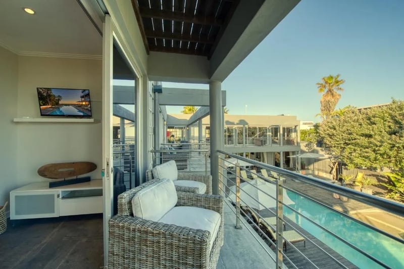 Table Mountain room  @ Atlantic Palms
